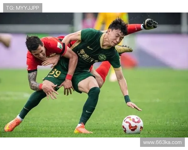 浙江与申花同场竞技 三外援全力出击 王钰栋杨皓宇领衔首发阵容